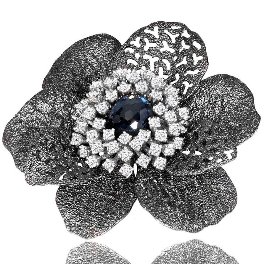 Brooches Alex Soldier | Silver Coronaria Brooch/Pendant With Hematite & Quartz